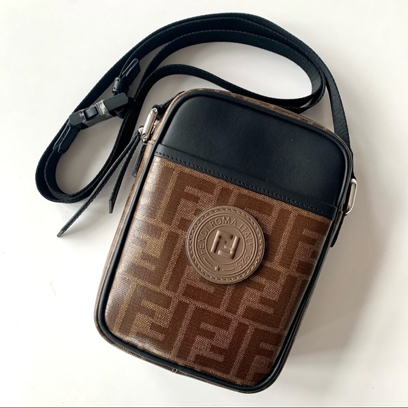 Fendi FF Crossbody Camera Bag - Picture 2 of 13
